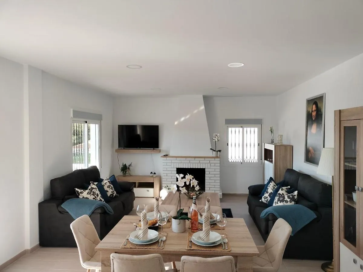 בנאלמדנה Chalet Antonio
