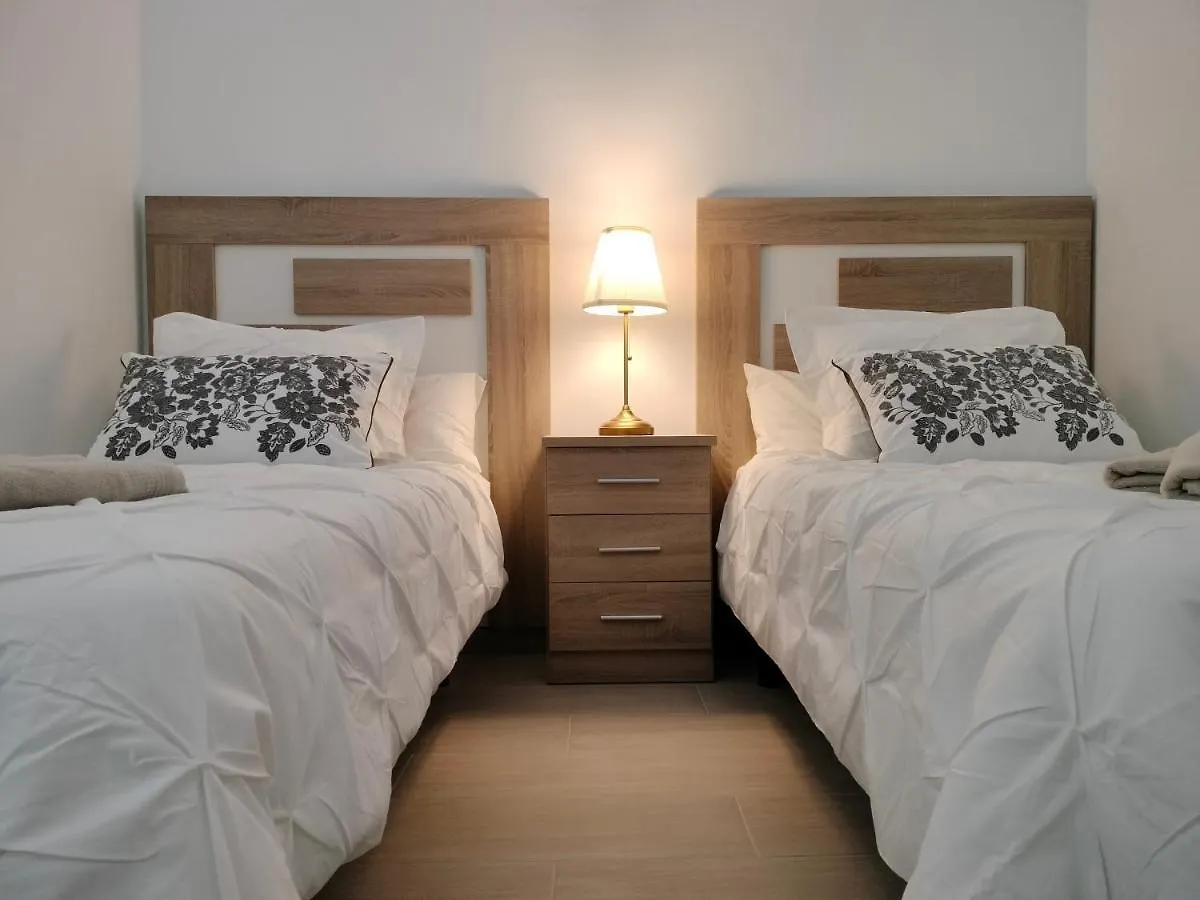 בנאלמדנה Chalet Antonio בית נופש